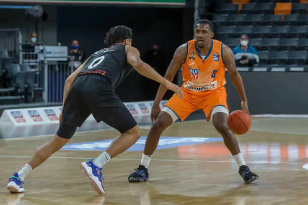 阵容的重要 阵容的重要