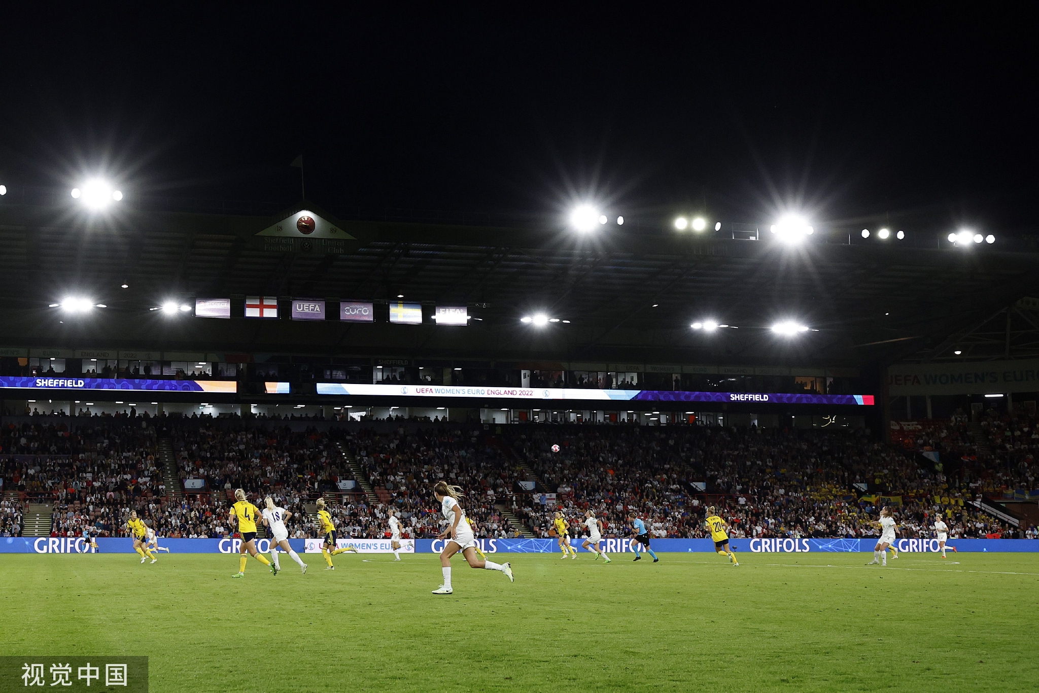 色的攻防配 色的攻防配